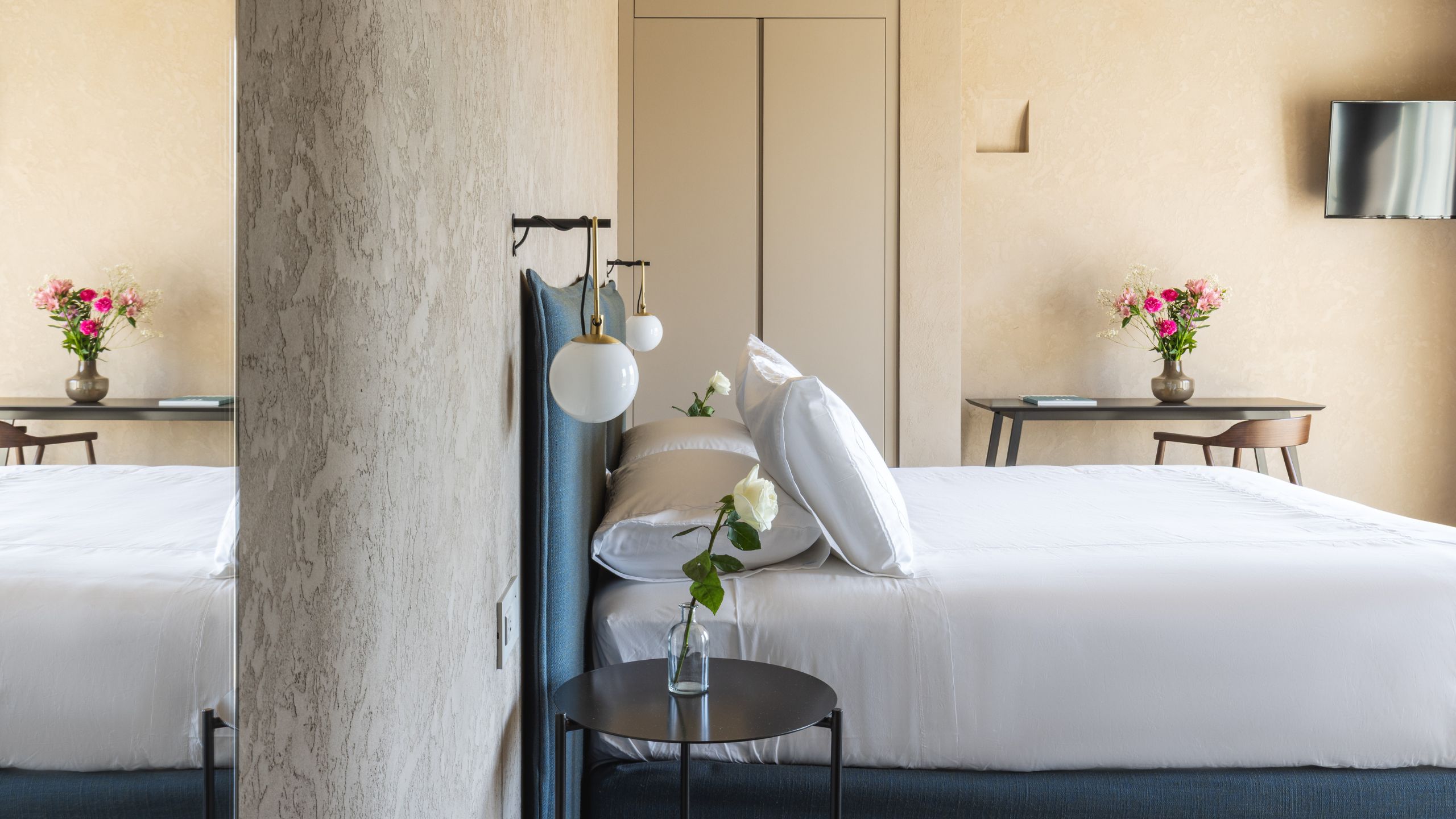 borgo-alle-crete-varignana-bologna-emilia-romagna-italy-agriturismo-camere-appartamenti-piscina-matrimoni-eventi-degustazioni-farmhouse-rooms-apartments-pool-weddings-events-tastings-camere-e-appartamenti-le-rive-foto-uno