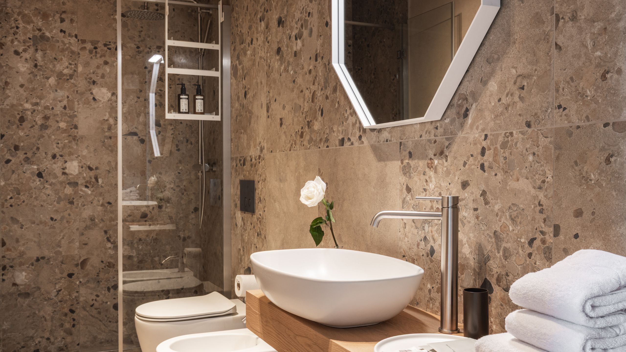 borgo-alle-crete-varignana-bologna-emilia-romagna-italy-agriturismo-camere-appartamenti-piscina-matrimoni-eventi-degustazioni-farmhouse-rooms-apartments-pool-weddings-events-tastings-camere-e-appartamenti-le-merline-foto-cinque