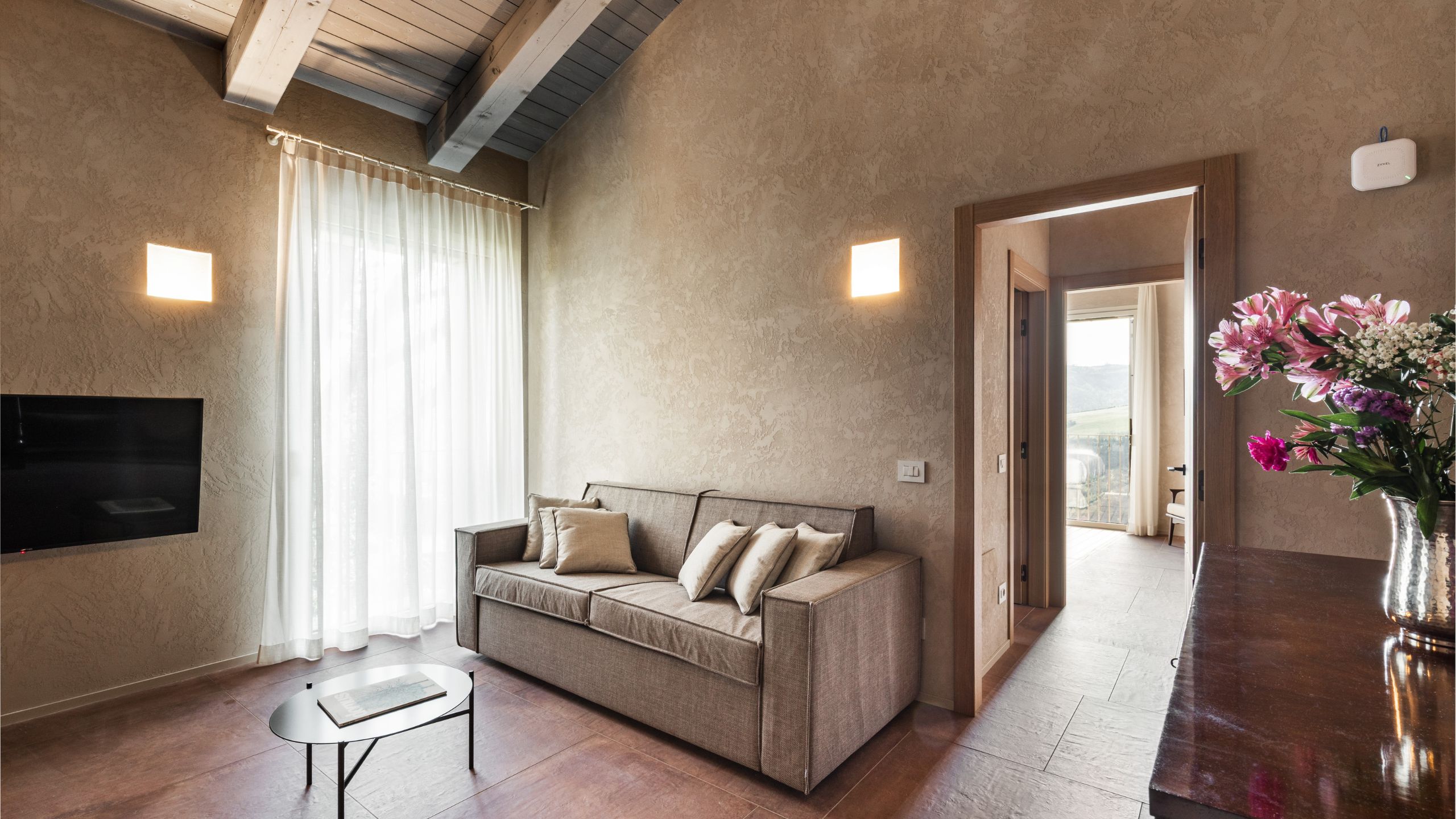 borgo-alle-crete-varignana-bologna-emilia-romagna-italy-agriturismo-camere-appartamenti-piscina-matrimoni-eventi-degustazioni-farmhouse-rooms-apartments-pool-weddings-events-tastings-camere-e-appartamenti-il-pandesco-foto-sei